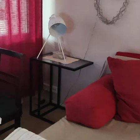 Kerrostalomajoitus *